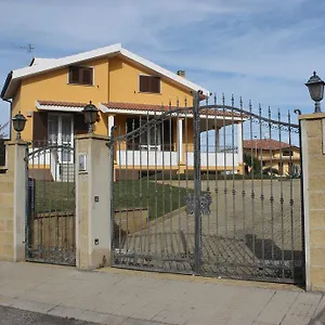https://villa-wight.hotelsalgherosardinia.com